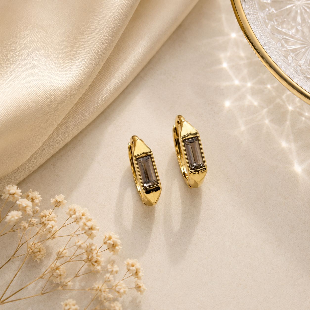 Muse Mini Hoop Earrings