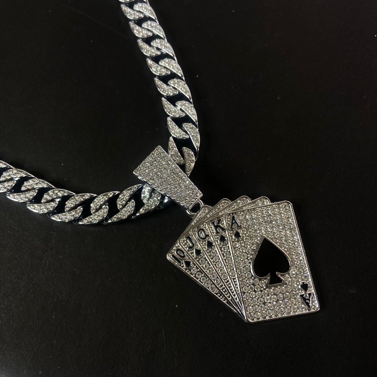 Full House ICED Out Neckchain