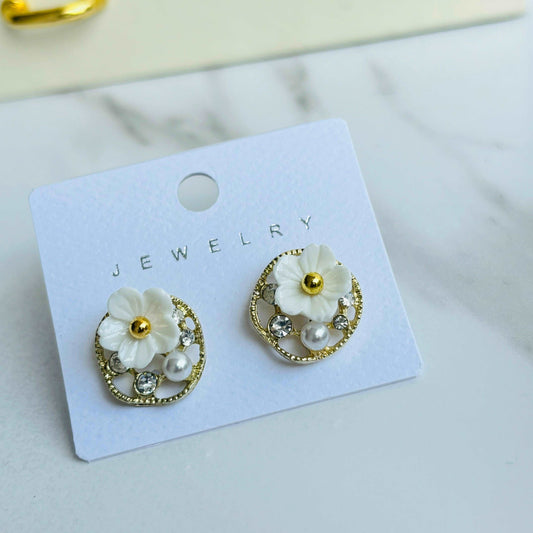 Blooming Daisy Earrings