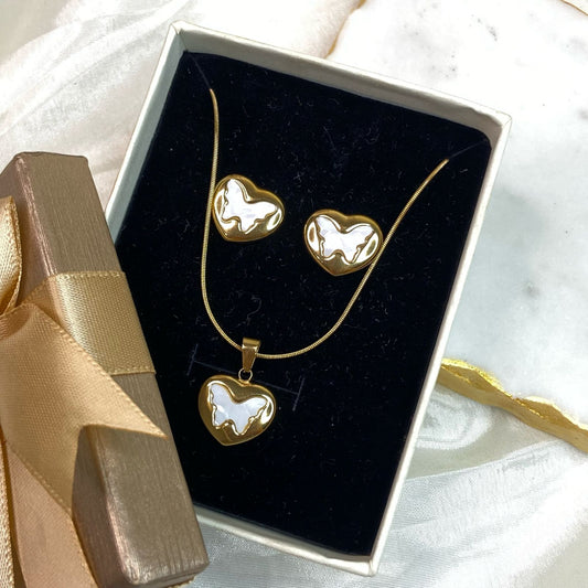 Gold Butterfly Jewelry Set (Necklace+Earrings)