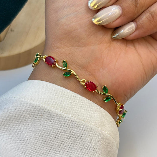 Red Tulip Cinderella Bracelet ( Gold )