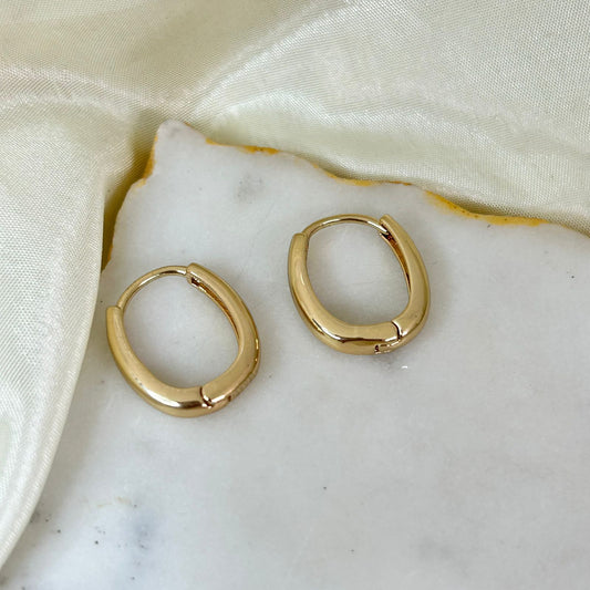 Soft Curve Gold Hoops (Small)