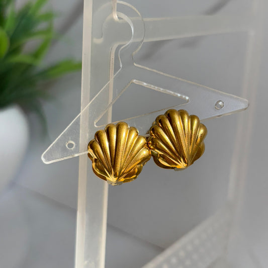 Shell Clip Earrings