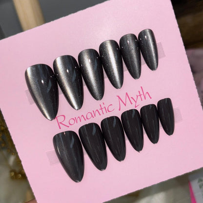 Cat Eye Nails 34