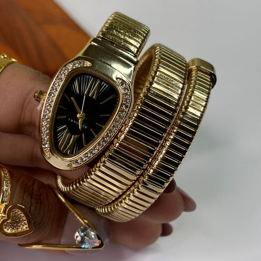 Bvlgari Serpant Watch (lBlack- Gold )