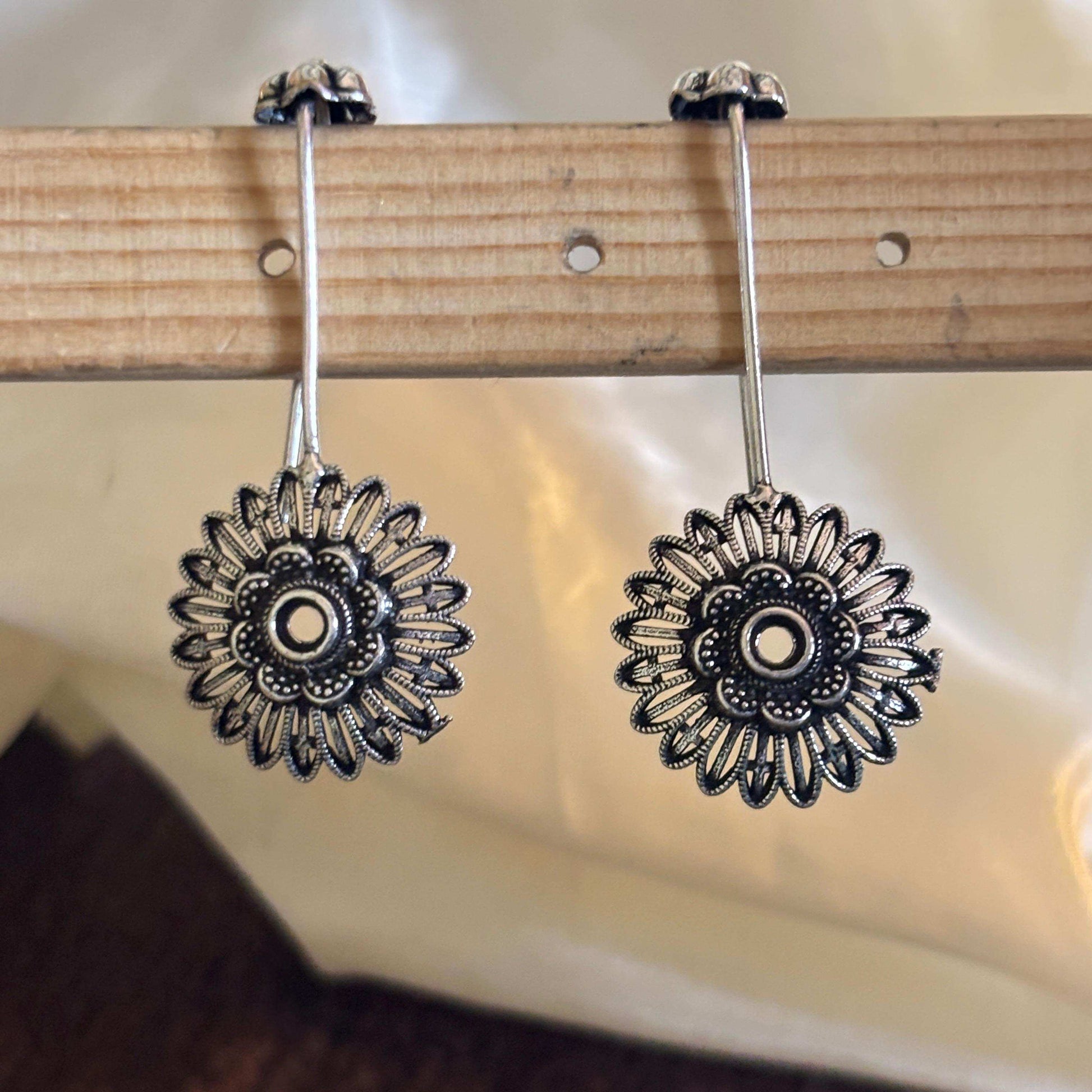Phool Non Piercing German Silver Bugadi