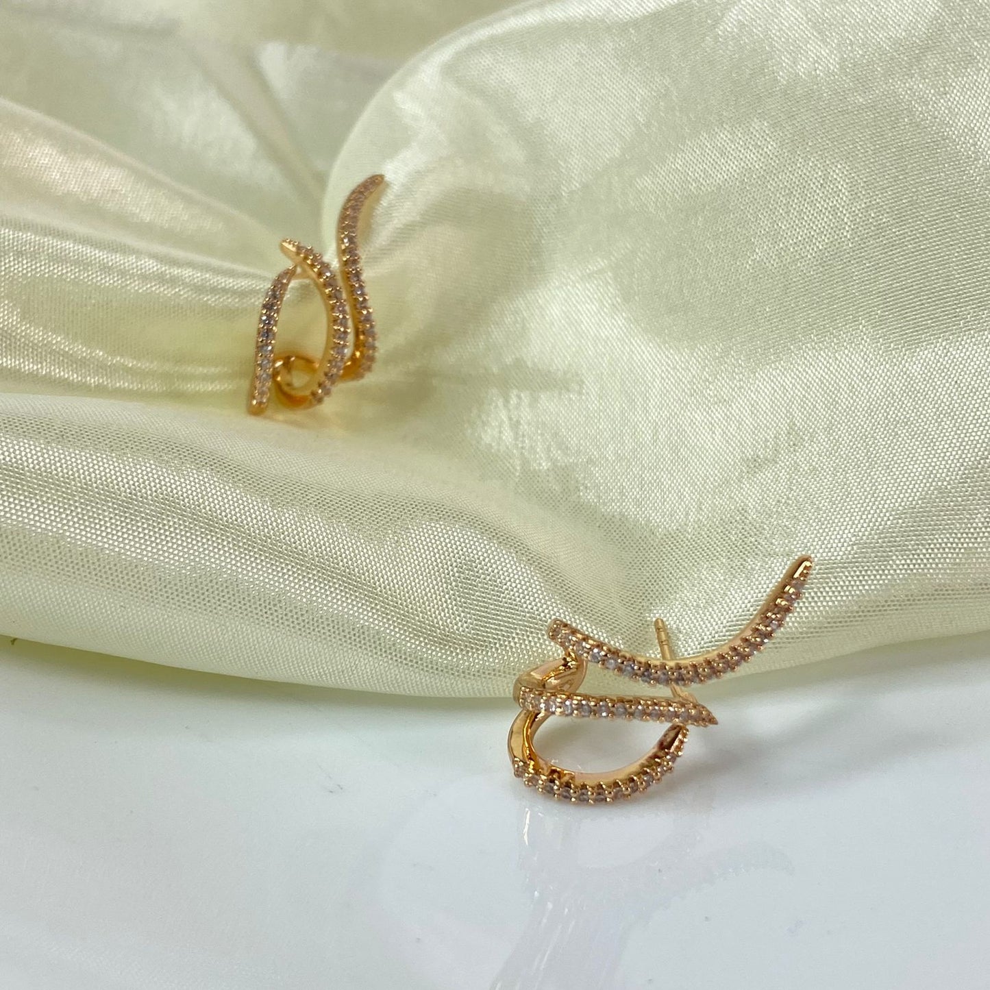 Flawy Wave Wrap Luxe Earrings