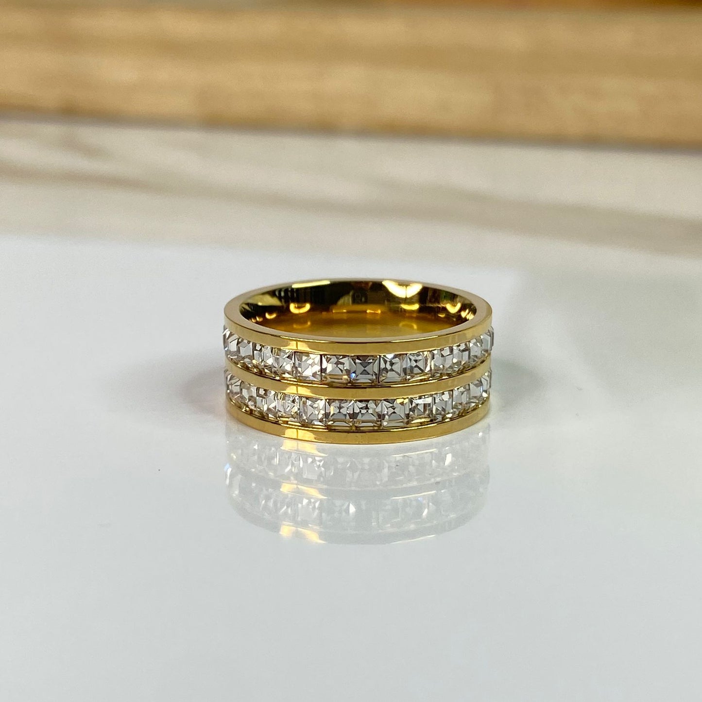 Sivana 18K Ring
