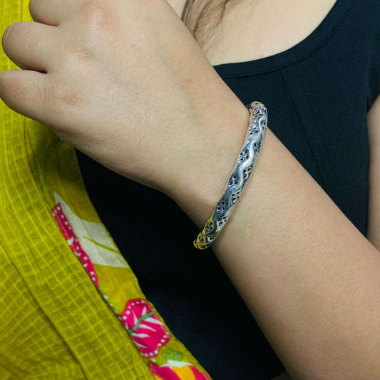 Divyata Adjustable  German Silver Bracelet