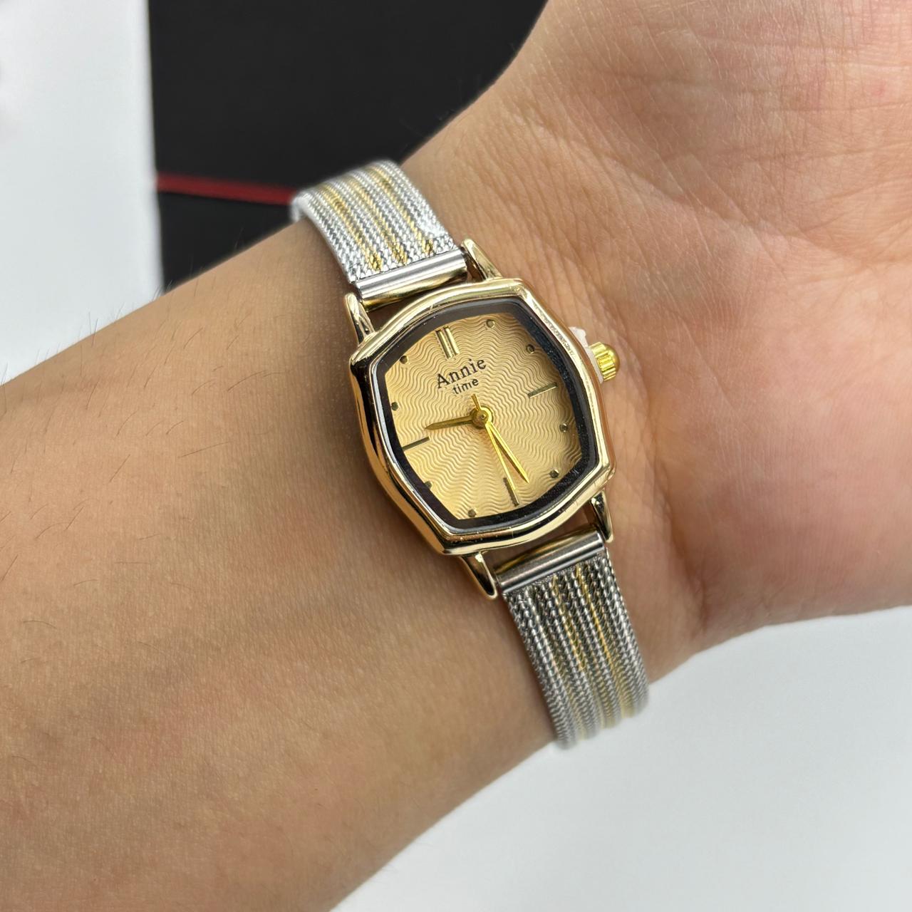 Vintage Watch 012