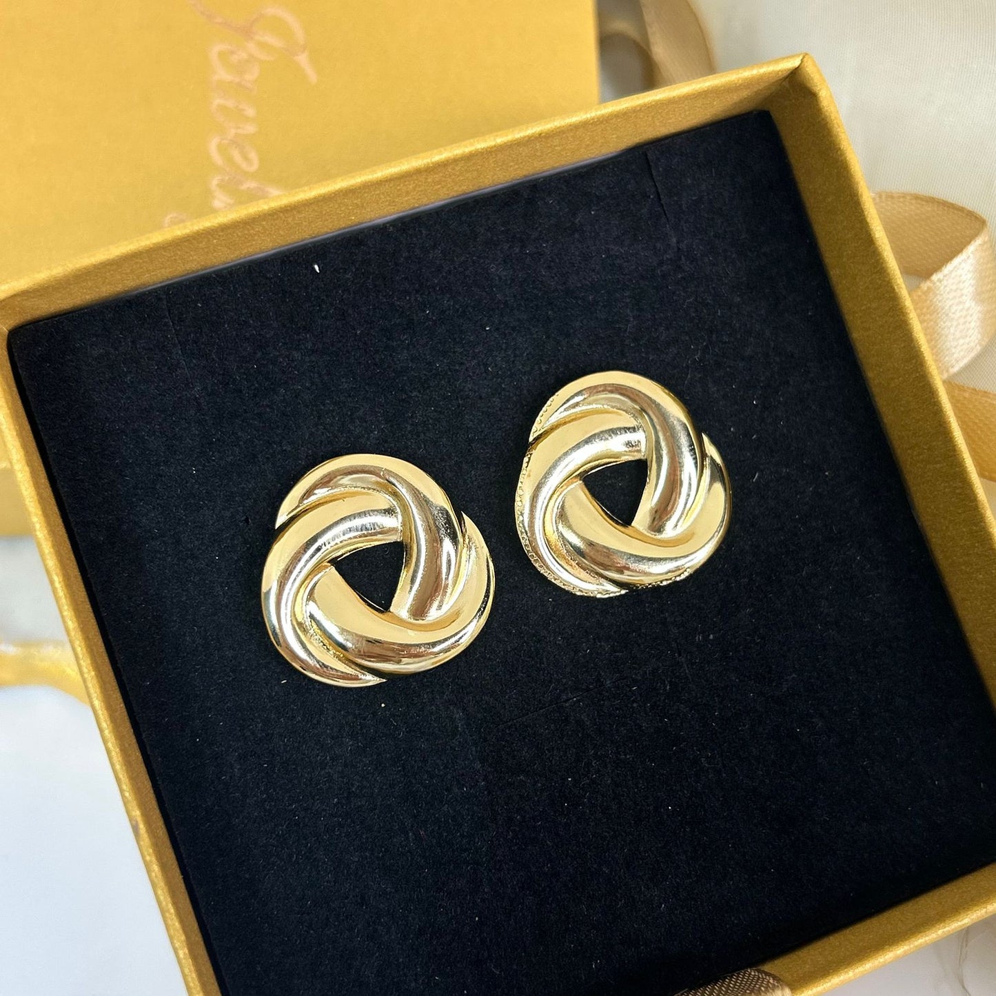 Gold Knot Earrings