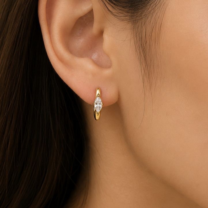 Auri Mini Hoop Earrings