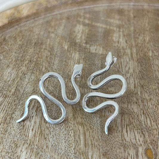 Classic Serpent Earings (Silver )
