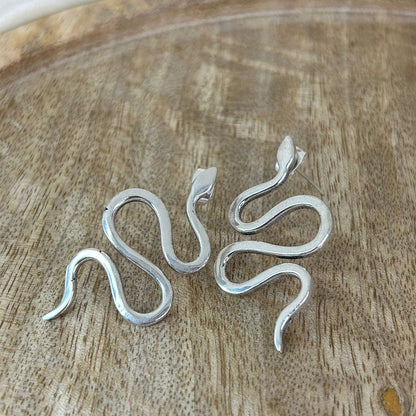 Classic Serpent Earings (Silver )