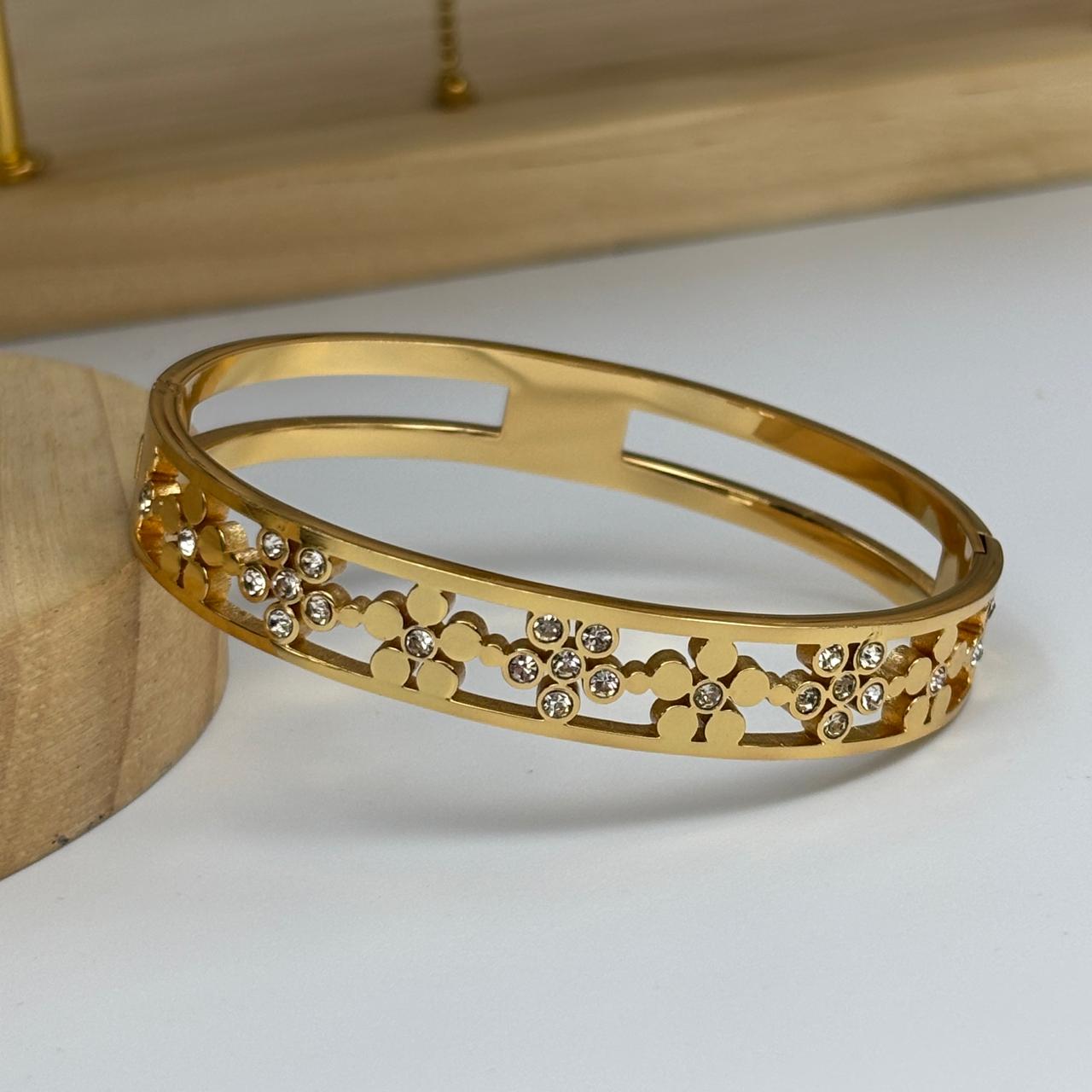 Flora Luxe Bracelet