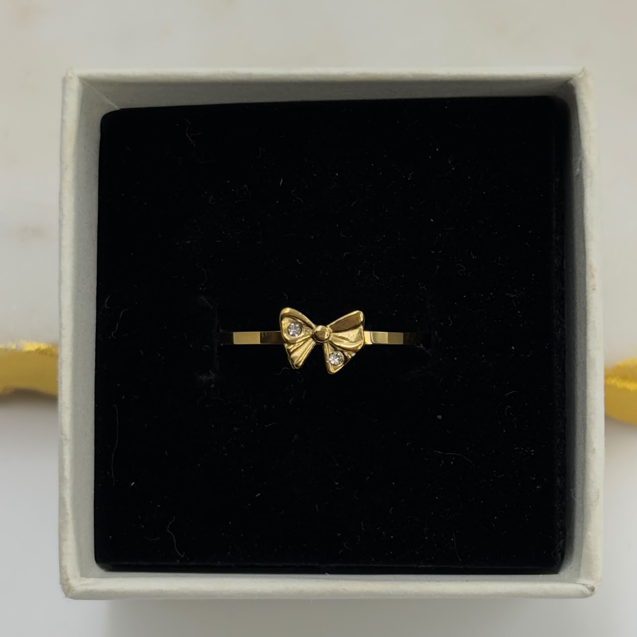 Twinkle Bow Minimal Bow Ring