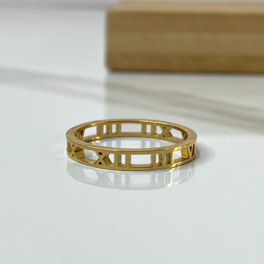 Roman Band Ring