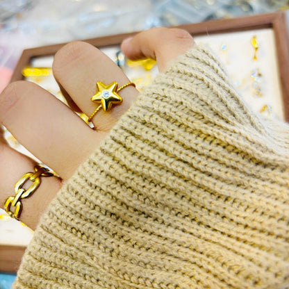 Star 18K Ring