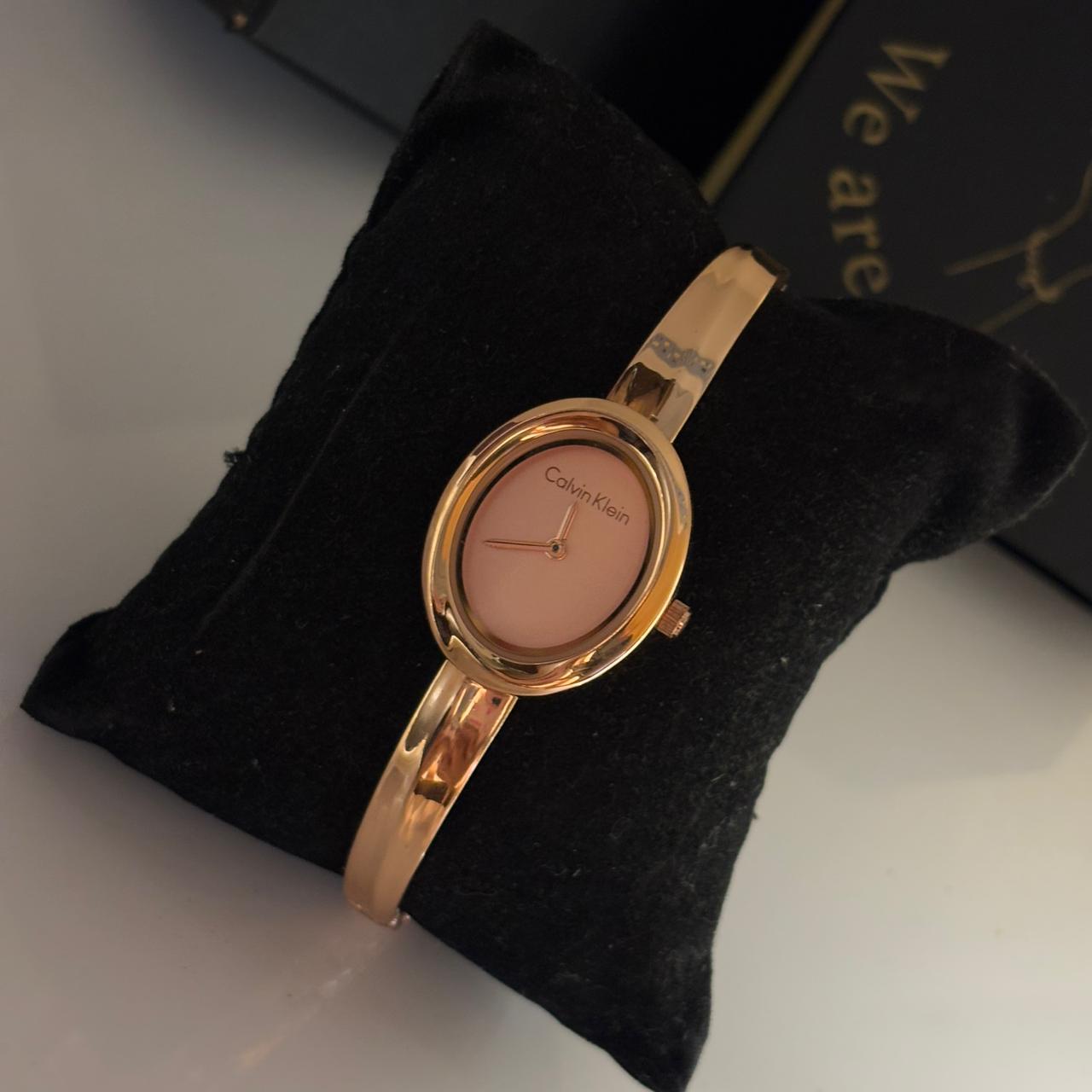 CK Minimal Bracelet Link Watch (Rose Gold Dial)