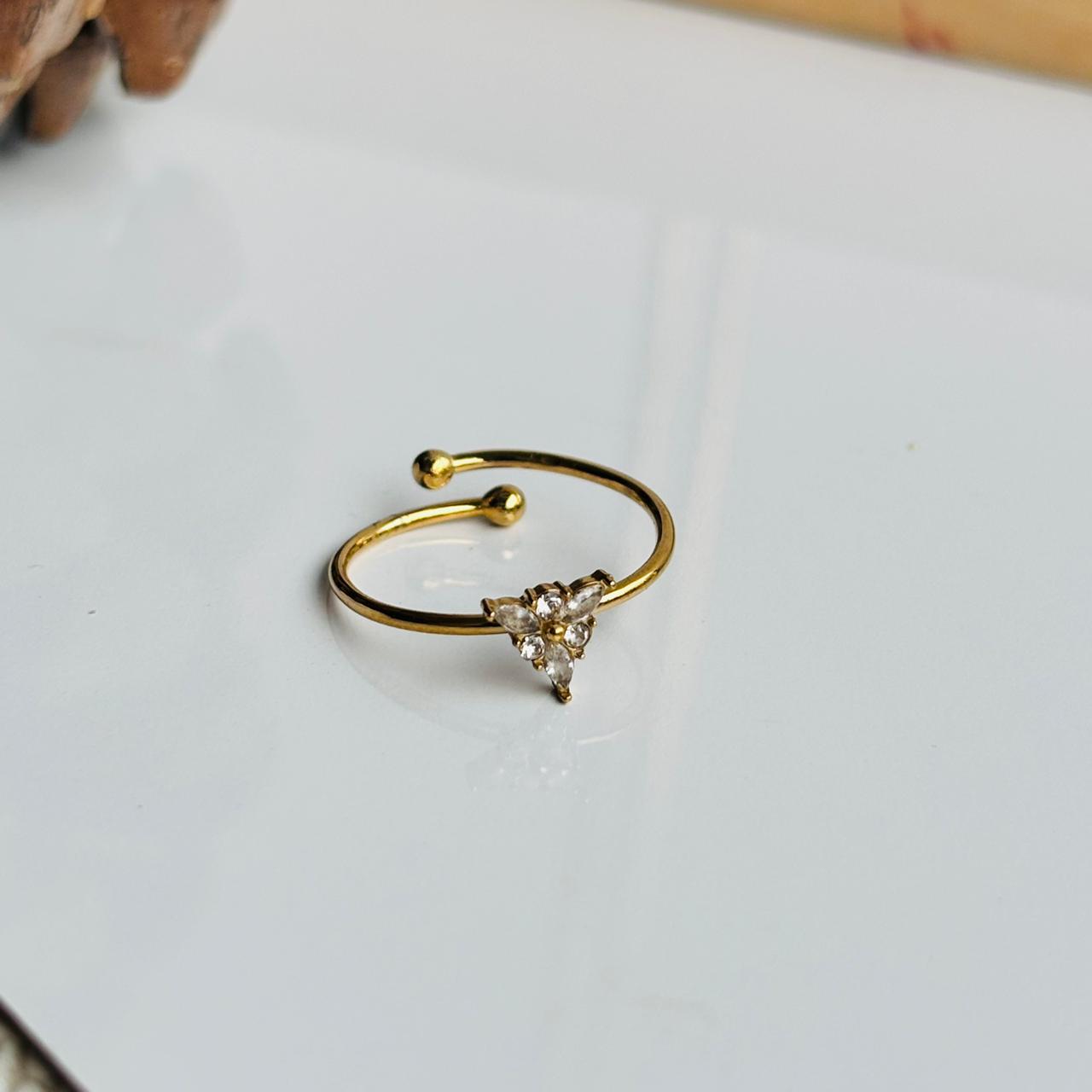 Tira 18K Ring