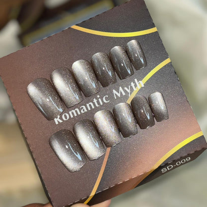 Cat Eye Nails 49