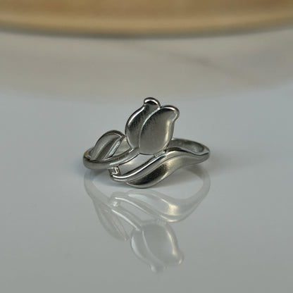 Tulip Ring