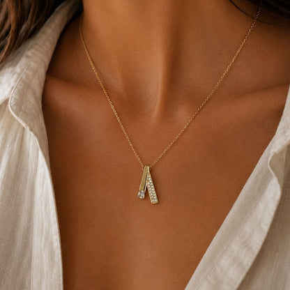 Dainty Lush Necklace ( Gold )