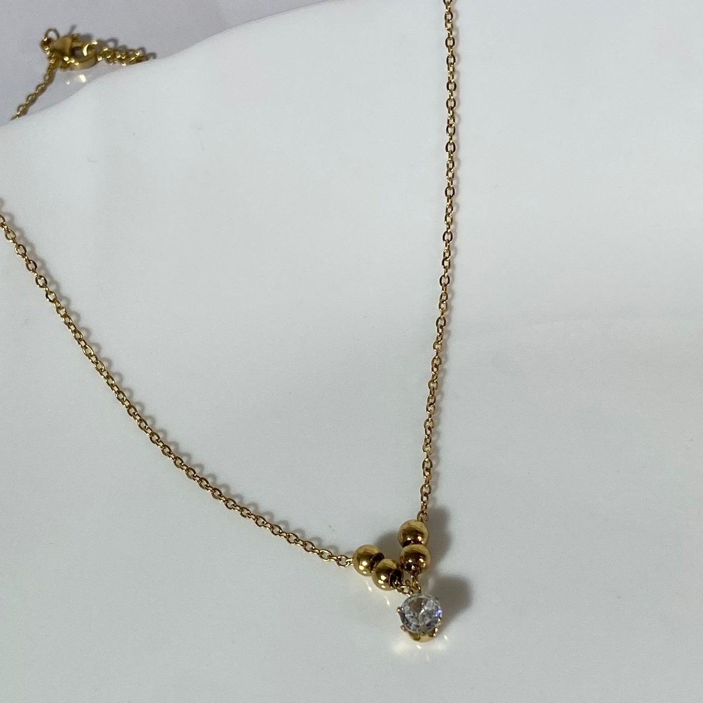 Ball Solitaire Necklace