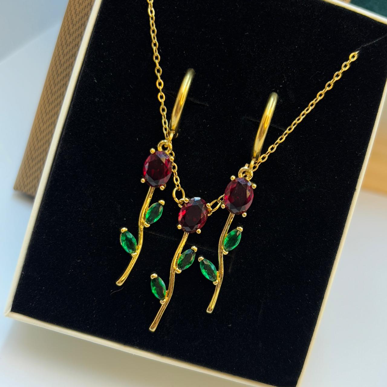 Tulip Cinderella Set (Green-red)