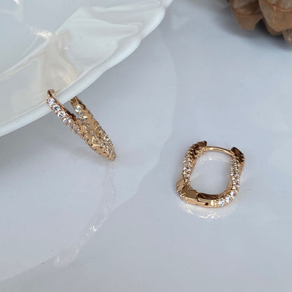 Twisted Luxe Small Hoops