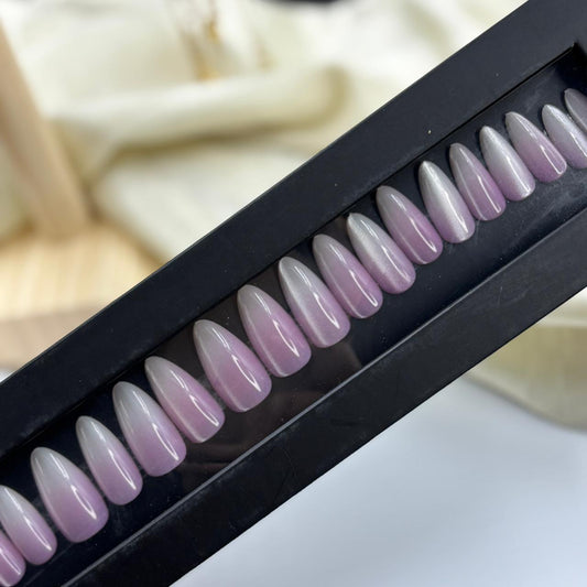 Ombré Cat Eye Nails 01