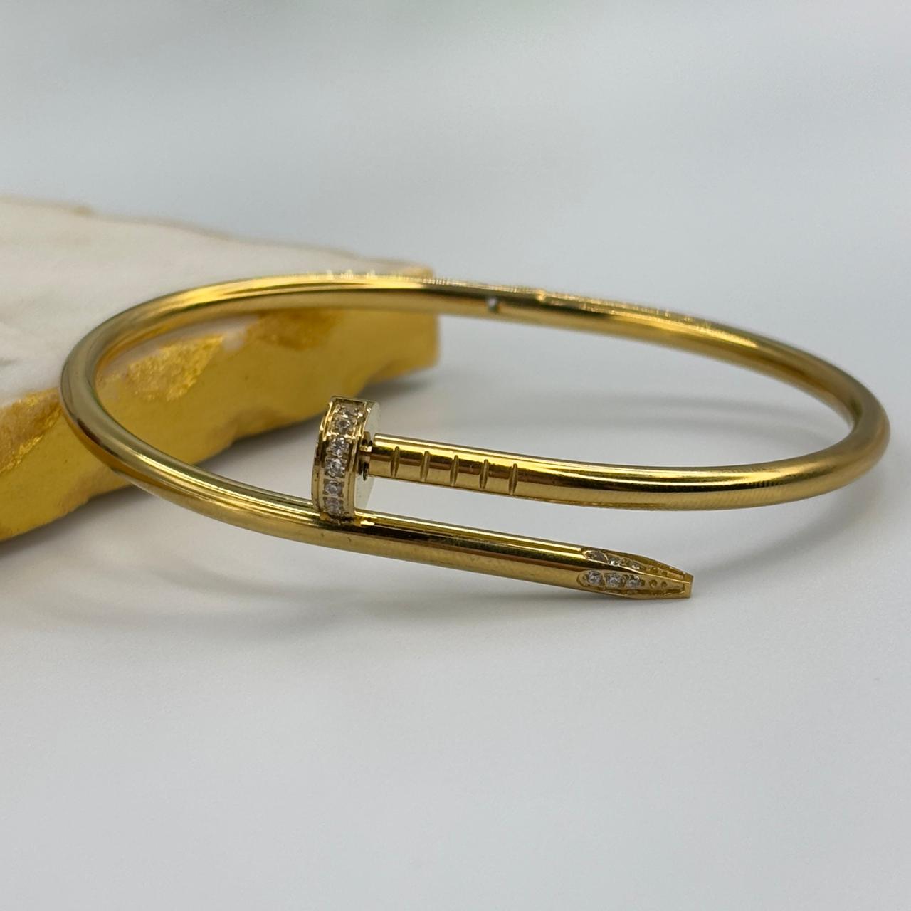 Sleek nail Bracelet  (Small Size-2.2-2.4)