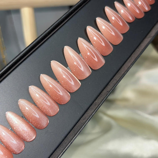 Ombré Cat Eye Nails 11