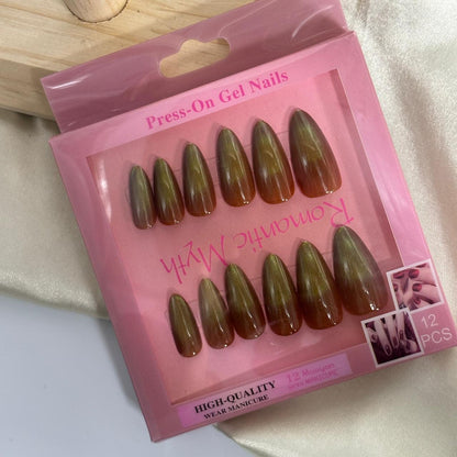 Cat Eye Nails 46