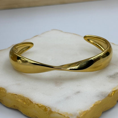 Classic Twist Bracelet
