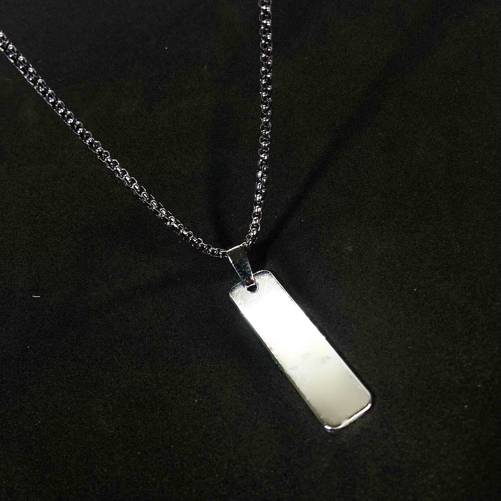 Auden Pendant Chain