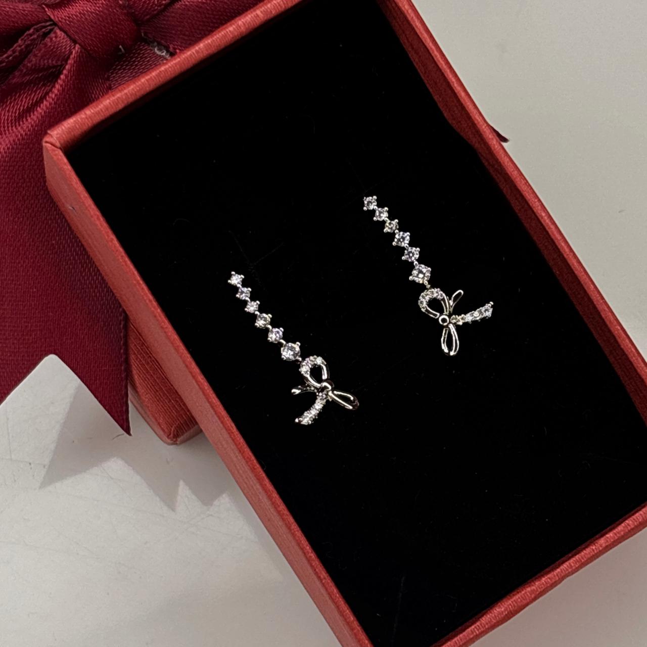 Bow Climber Silver Earrings