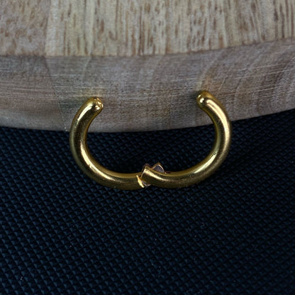 Plain Gold Men's Earring (Non-piercing)
