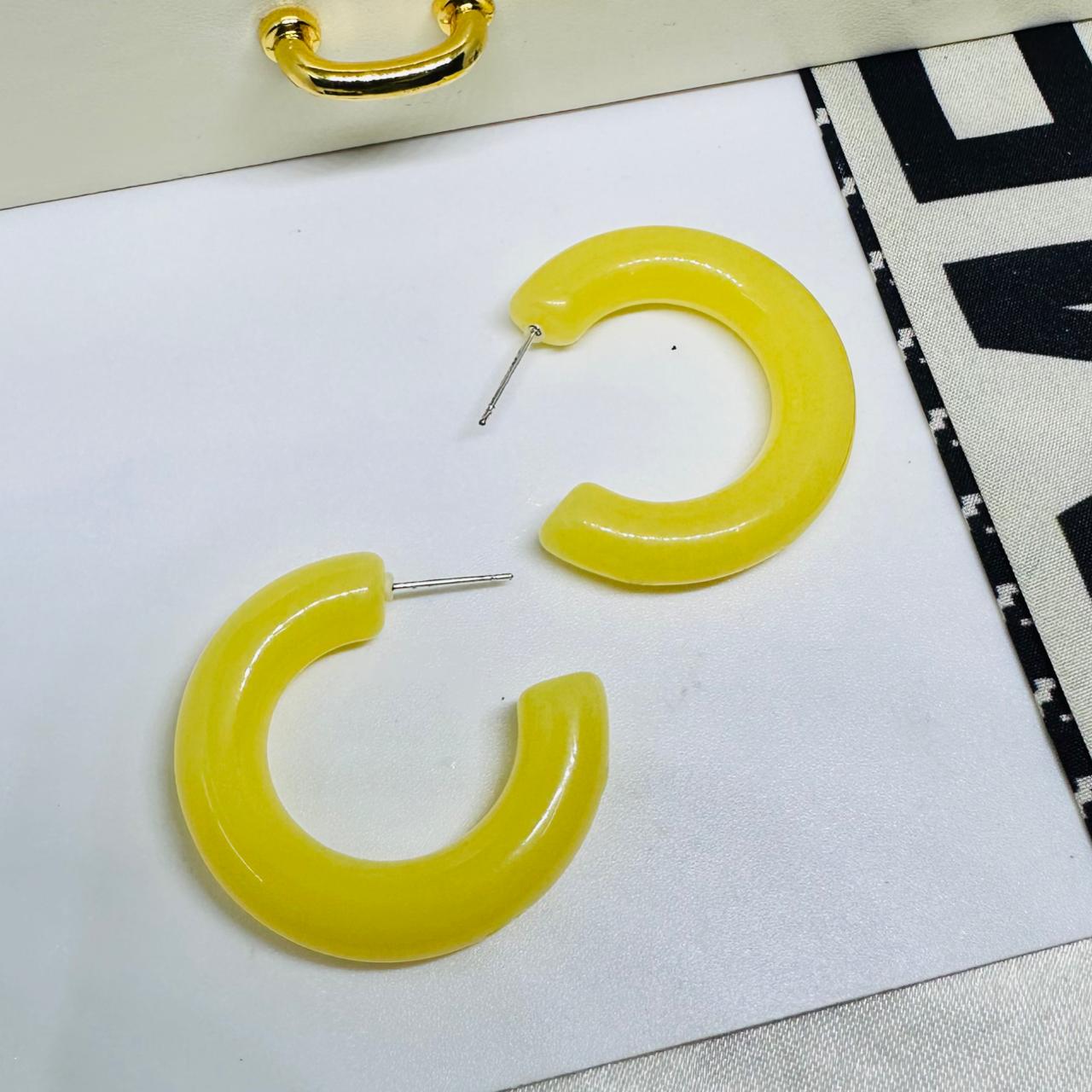 Yellow Resin Round Hoops