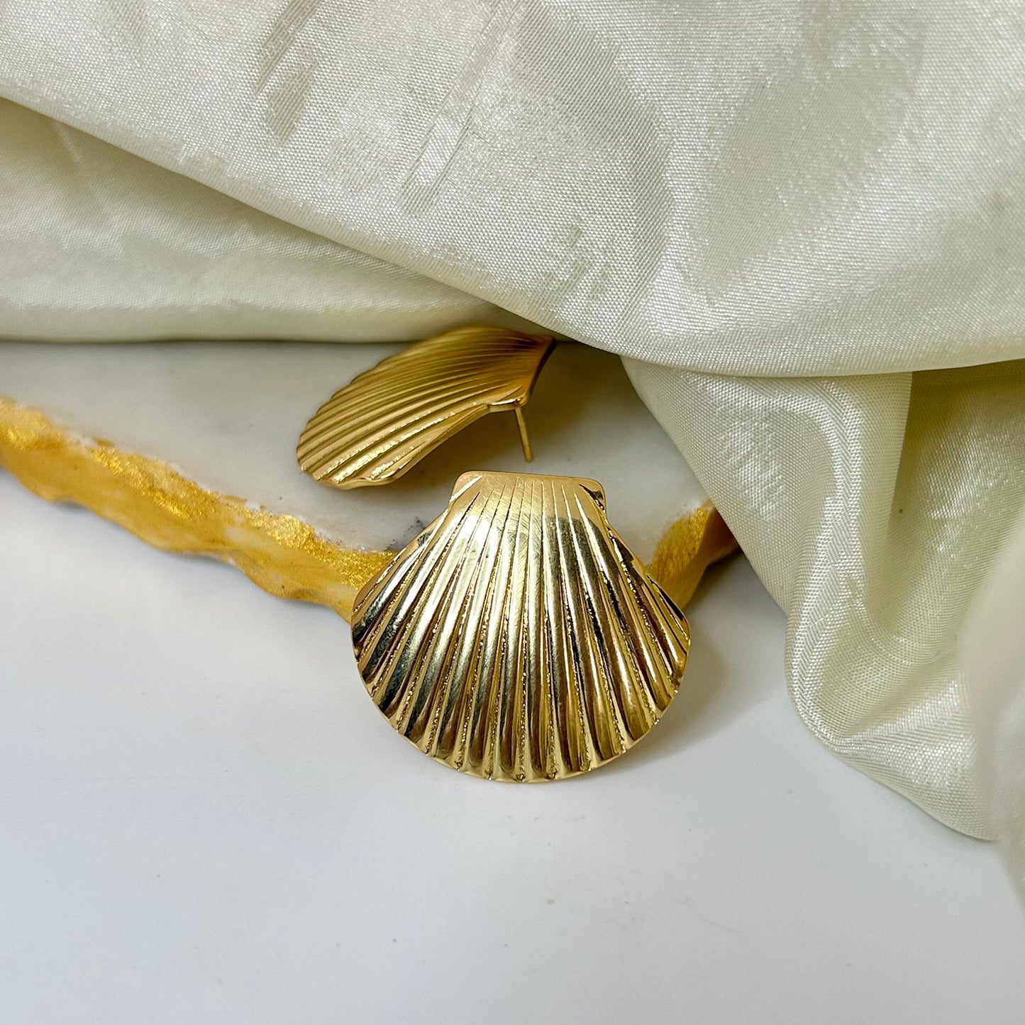 Golden Shell Studs