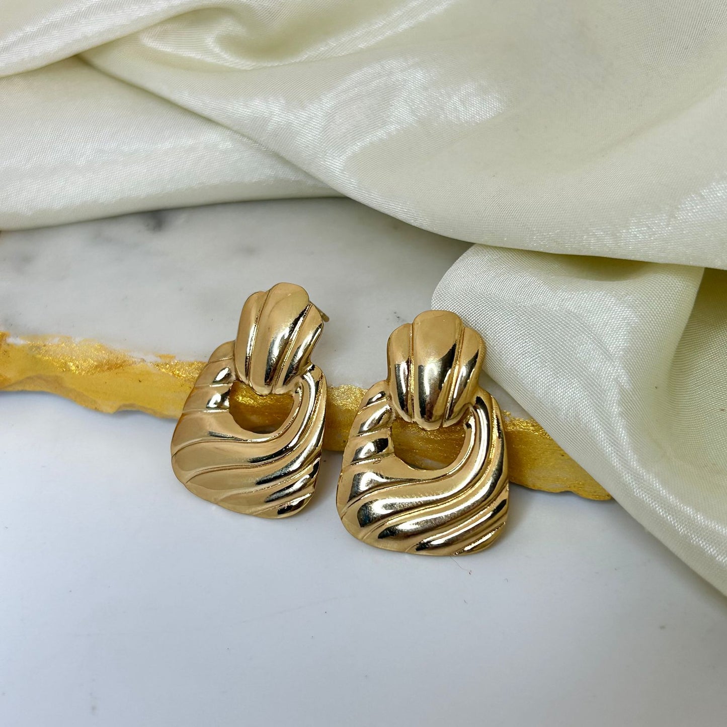 Lumi Earrings