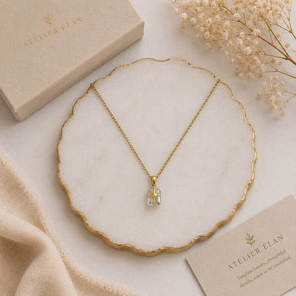 Dainty Crystal Necklace ( Gold )