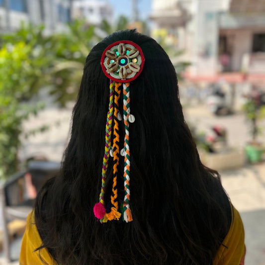 Chakri Cowry Hair Clip