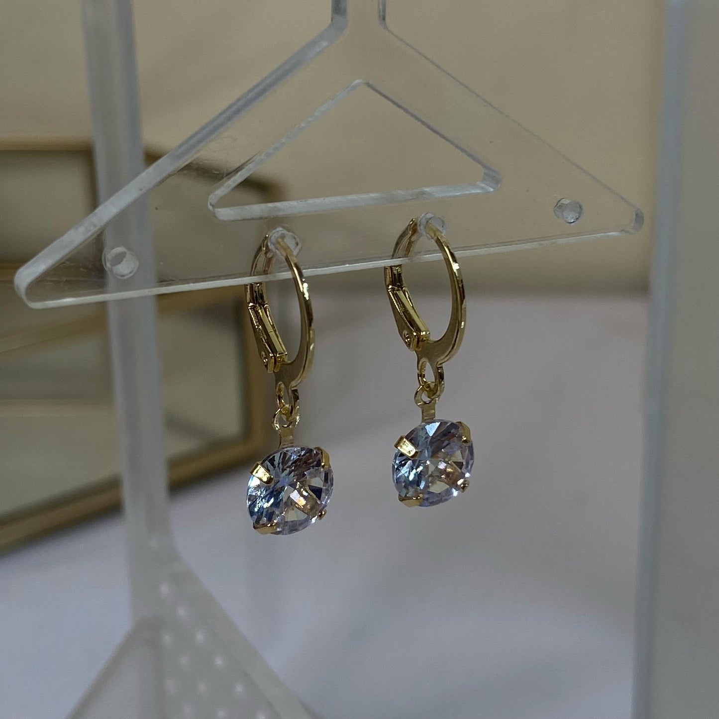 Round Crystal Huggies