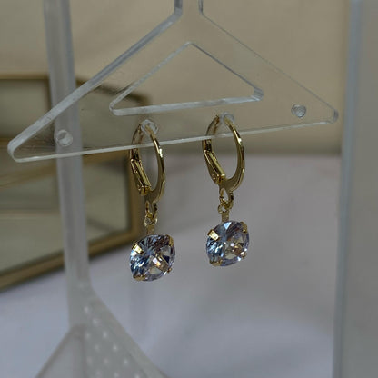 Round Crystal Huggies