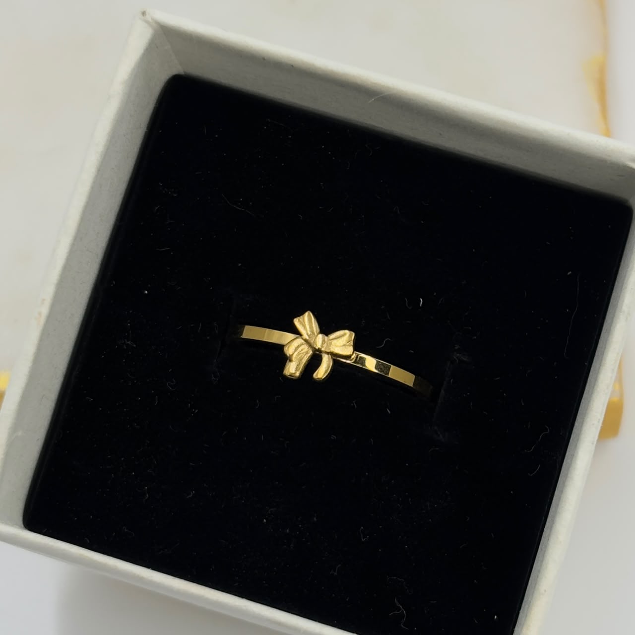 Ribbon Bow Ring