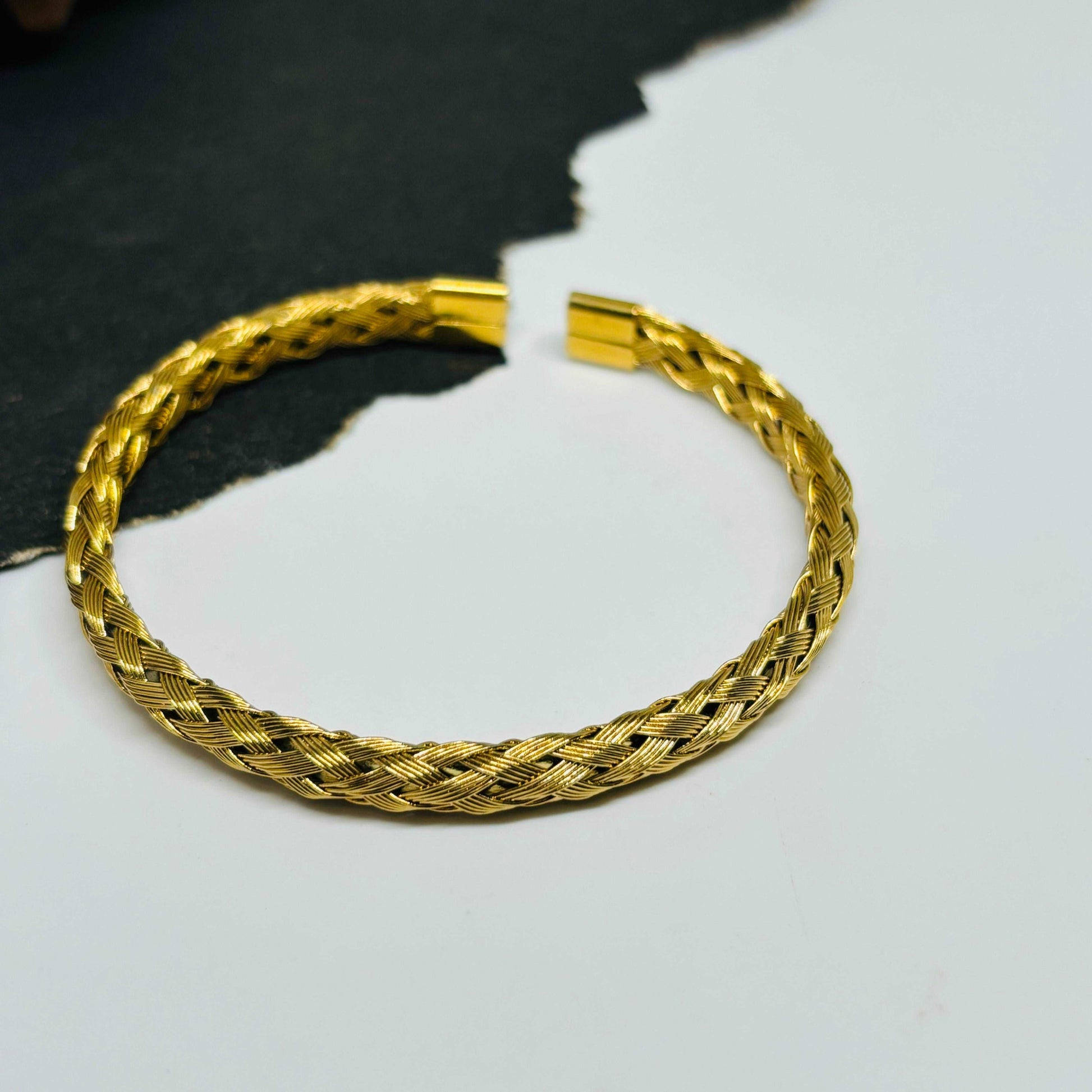 Arya Rope Men's Gold Bracelet