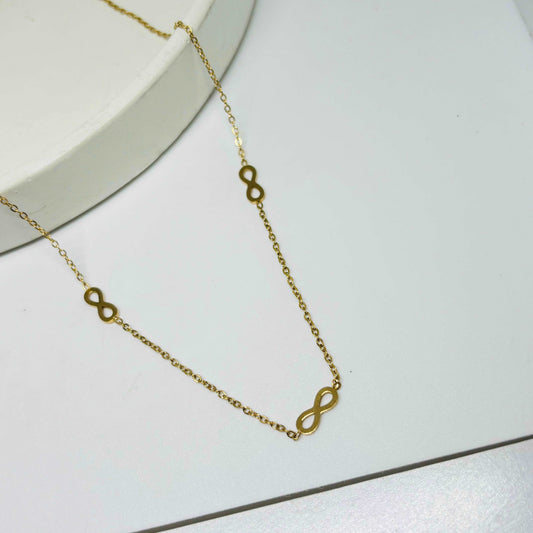 Infinity Minimal Necklace