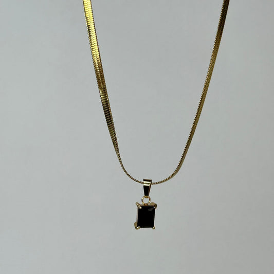 Black Solitaire Necklace