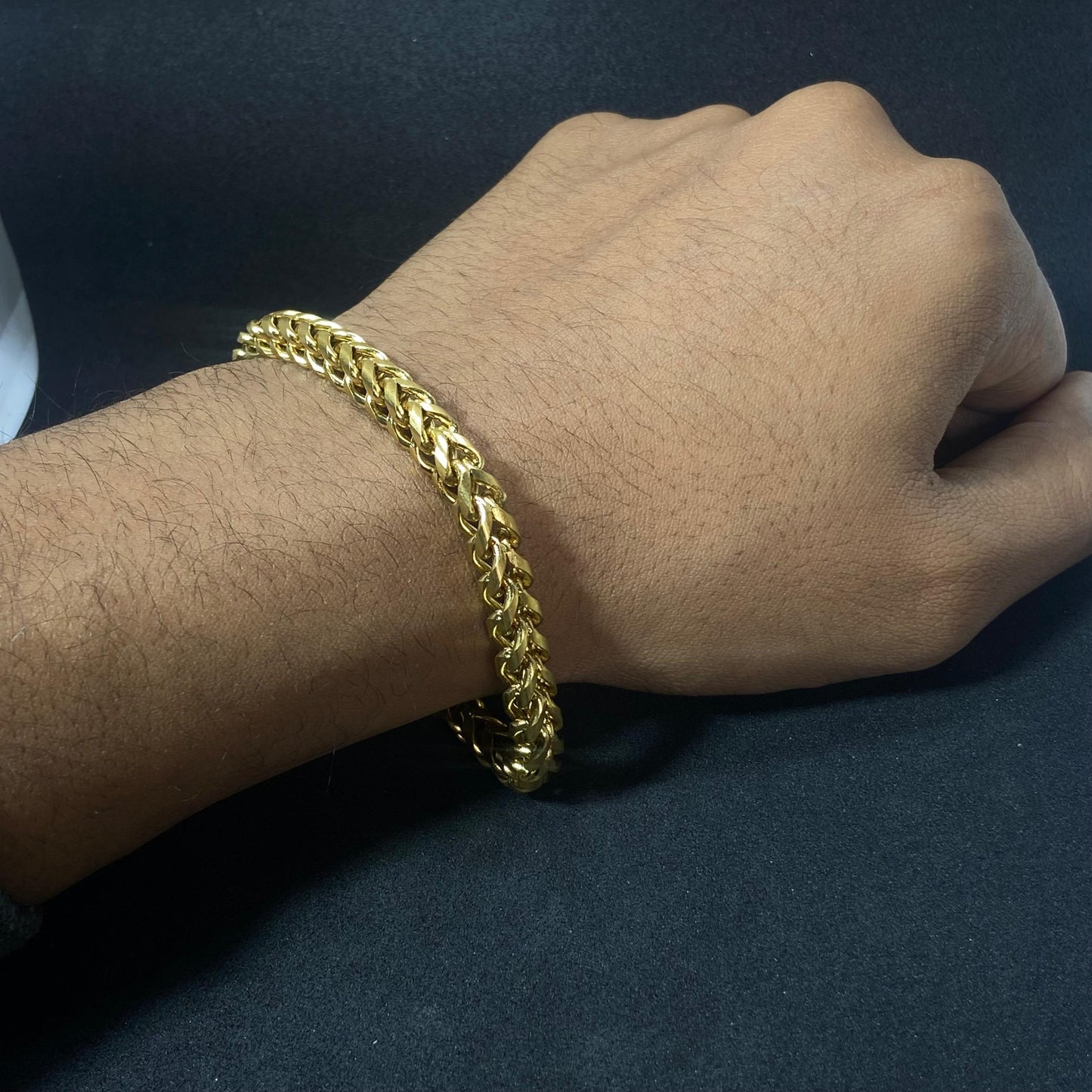 Yomin 18K Gold-Plated Titan Bracelet